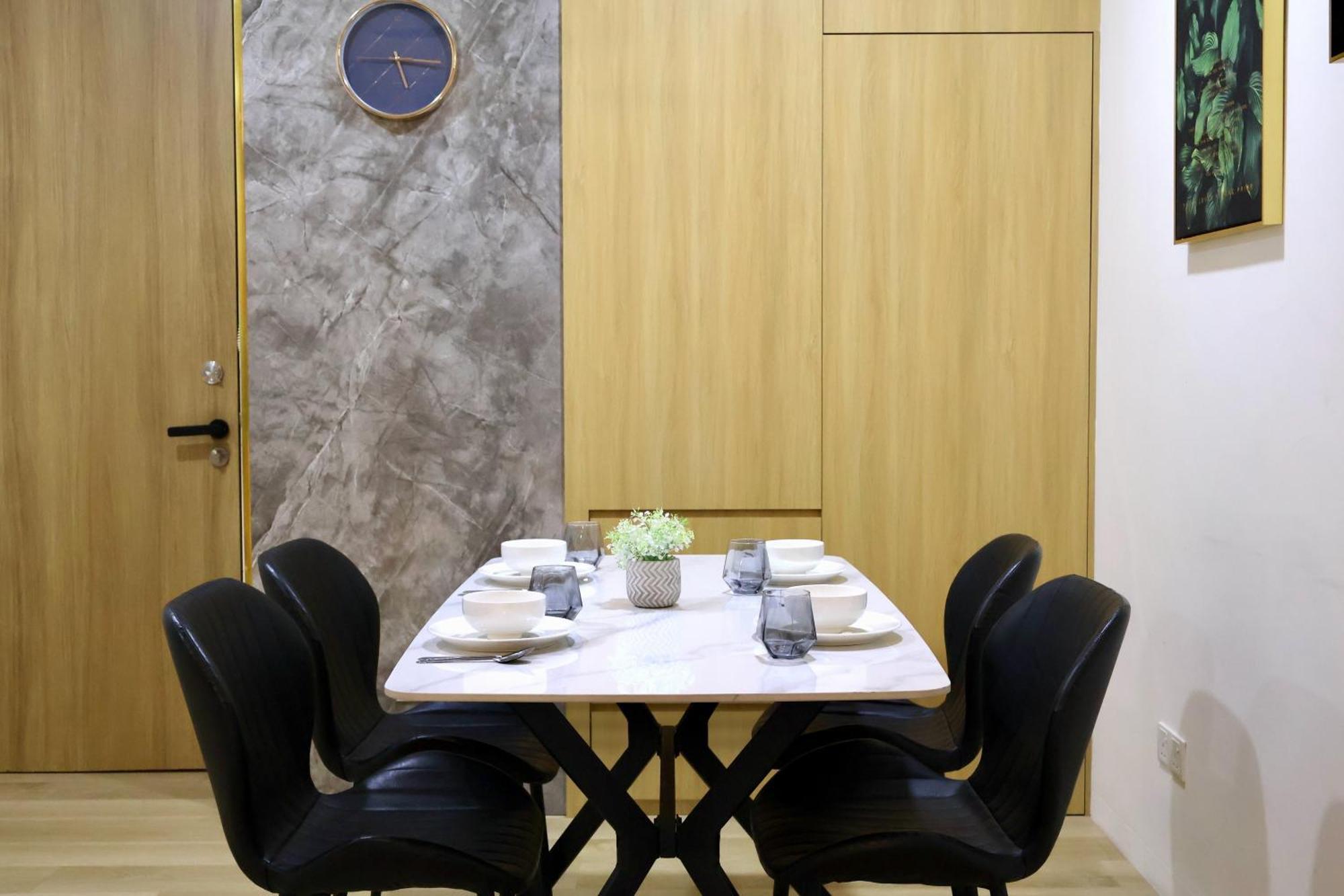 Kuching City Centre Smart Home Luxury Resort Condo Buitenkant foto